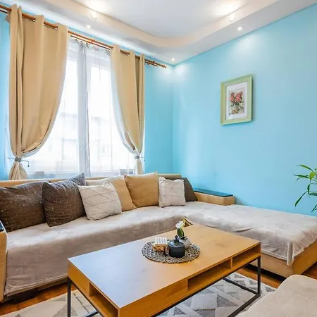 Spacious 3bd * Sofia